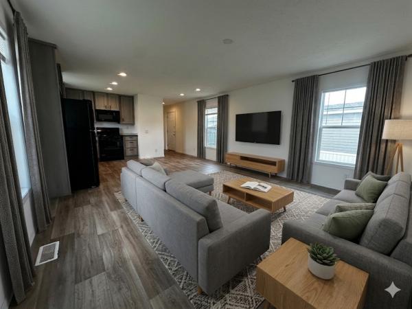 2023 Clayton - Redwood Falls  Home
