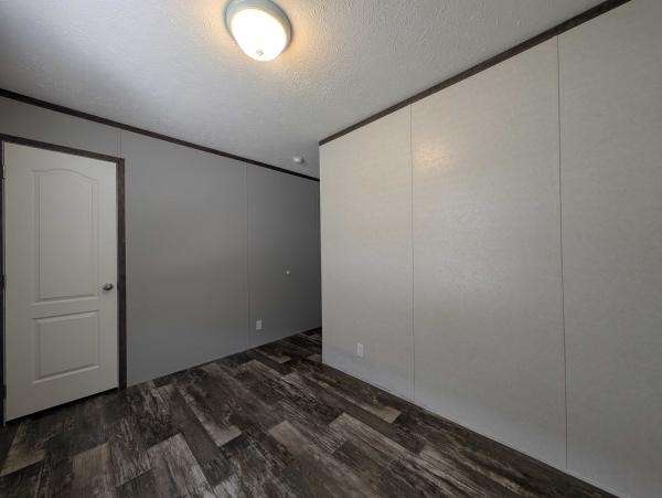 2022 Clayton - Wakarusa Mobile Home