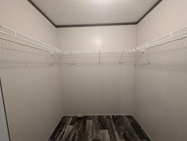 2022 Clayton - Wakarusa Mobile Home