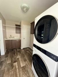 2022 CMH Manufacturing 81RDH28563DH21 Mobile Home