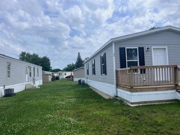 2025 Champion Prime FBH Mobile Home