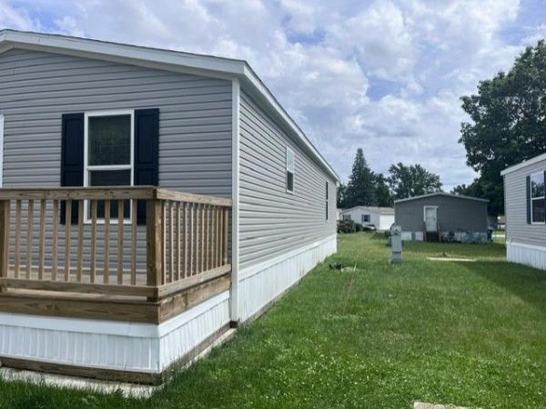2025 Champion Prime FBH Mobile Home