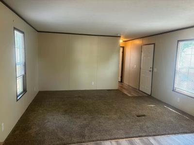 Photo 2 of 5 of home located at 9941 Geraldine Street Site #199 Ypsilanti, MI 48197