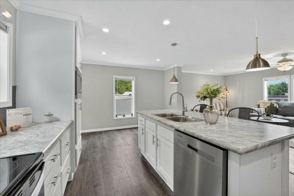 2026 SKYLINE 169 2L N656  Home