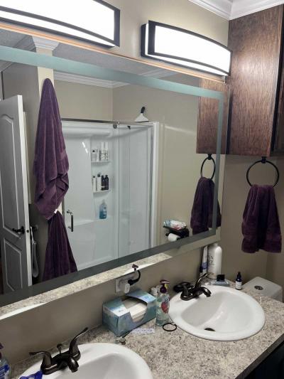 Photo 8 of 9 of home located at 12631 Claremont Cir Delvalle, TX 78617