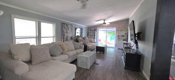 1997  Mobile Home For Sale