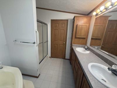 Photo 3 of 18 of home located at 221 Begonia Dr Matteson 60443, IL 60443