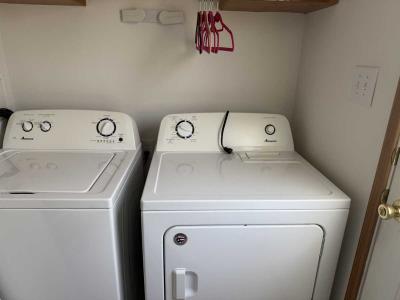 Photo 5 of 18 of home located at 221 Begonia Dr Matteson 60443, IL 60443