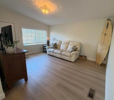 Photo 4 of 17 of home located at 824 W. 15th St. #9 Newport Beach, CA 92663