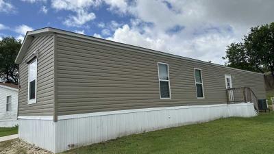Photo 2 of 18 of home located at 7616 Upper Seguin Rd Converse, TX 78109