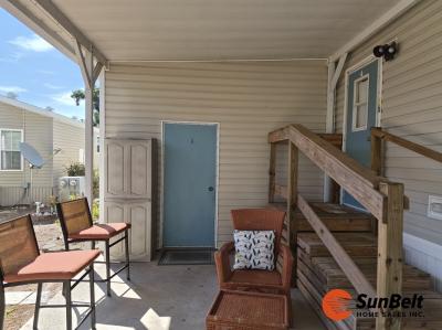 Photo 3 of 27 of home located at 200 Devault Street Lot 68 Umatilla, FL 32784