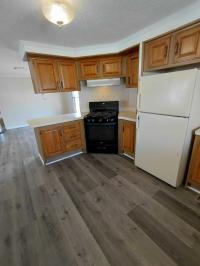 1989 Parkwood N/A Manufactured Home