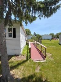1989 Parkwood N/A Manufactured Home