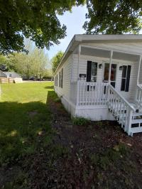 1989 Parkwood N/A Manufactured Home