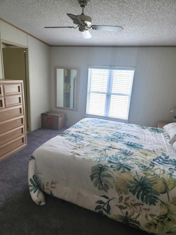1989 MERIT Mobile Home