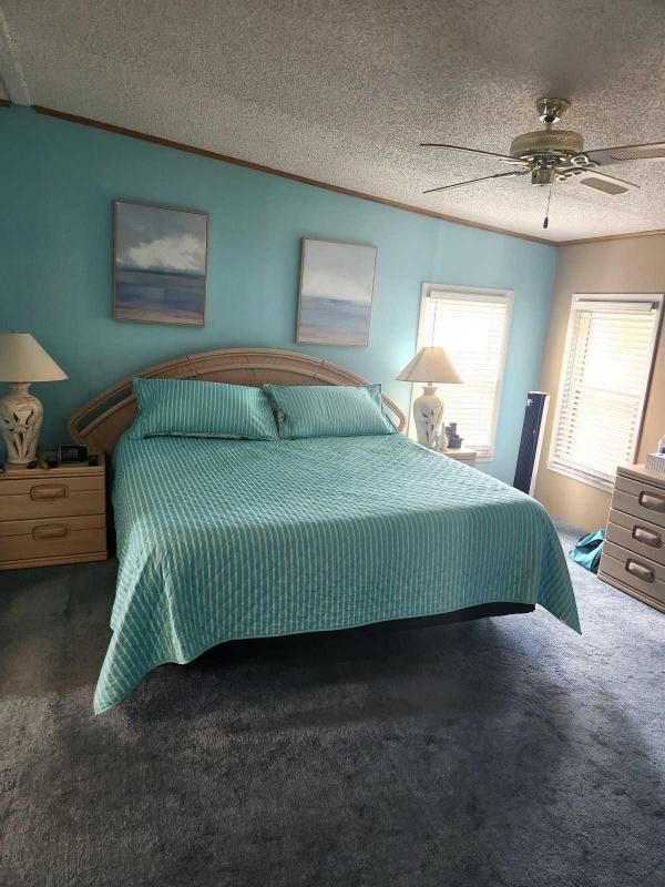 1989 MERIT Mobile Home