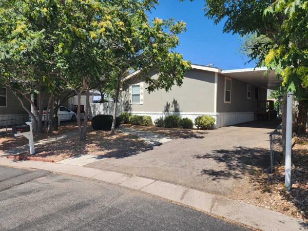 2006 Clayton Homes Mobile Home For Sale