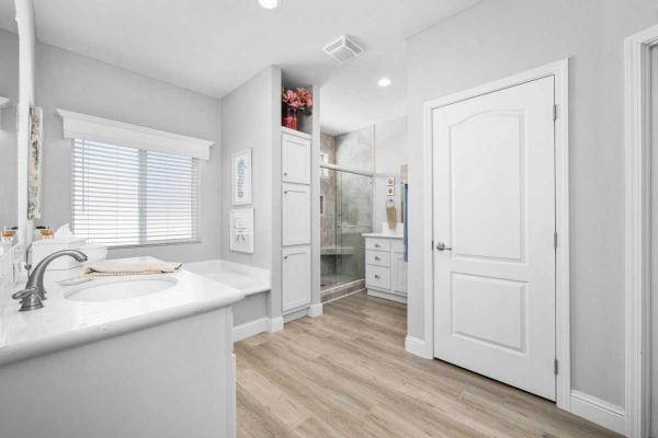 2017 SKYLINE SUN RID Manufactured Home