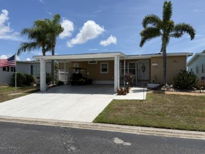 Photo 2 of 29 of home located at 1915 Bayou Dr. North Ruskin, FL 33570