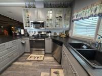 1989 DELO Manufactured Home