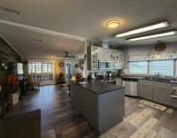 1989 DELO Manufactured Home