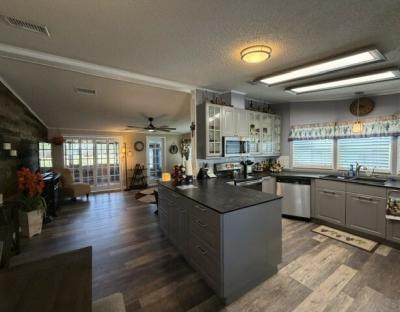 Photo 5 of 29 of home located at 1915 Bayou Dr. North Ruskin, FL 33570