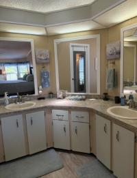 1989 DELO Manufactured Home