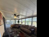 1989 DELO Manufactured Home
