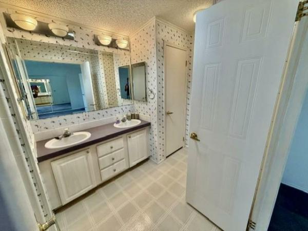 2001 Merit HS Manufactured Home