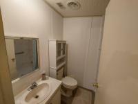 1989 Homes of Merit LW240 Manufactured Home