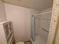 1989 Homes of Merit LW240 Manufactured Home