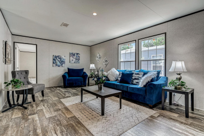 Photo 3 of 6 of home located at 7708 Dalmation Ln Austin, TX 78724