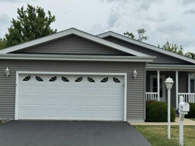 Mobile Home at 1405 Equestrian Drive Grayslake, IL 60030