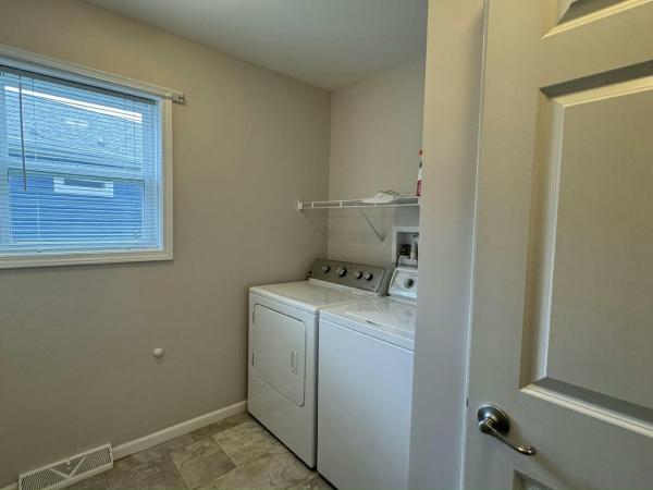 2014 Hi Tech Evergreen Manufactured Home