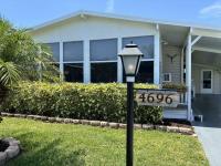 1987 Barrington Manufactured Home