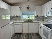 1987 Barrington Manufactured Home