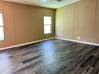 1987 Barrington Manufactured Home