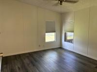 1987 Barrington Manufactured Home