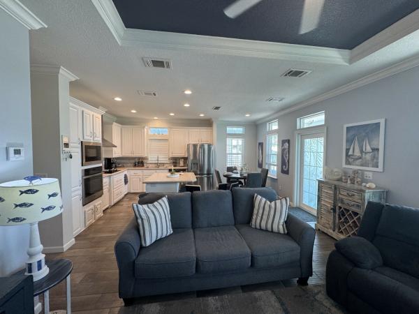 2020 Jacobsen HS Mobile Home