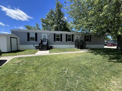Photo 2 of 9 of home located at 4956 Finchley Ct Sterling Heights, MI 48310