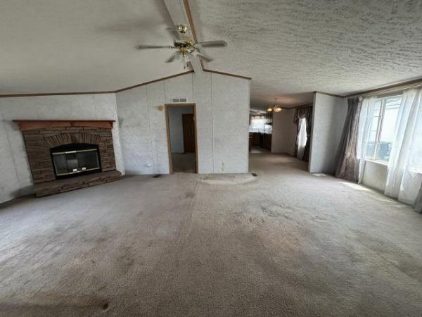 2002 Clayton Mobile Home