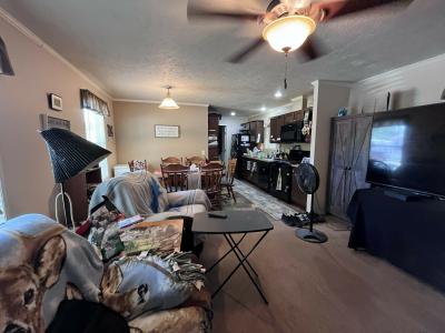 Photo 5 of 9 of home located at 4956 Finchley Ct Sterling Heights, MI 48310