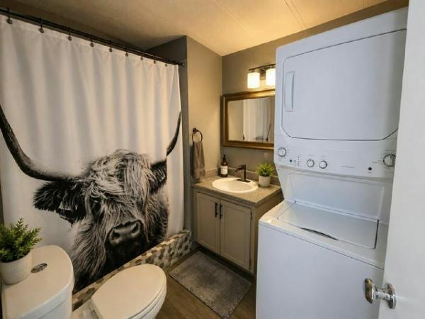 1973 Fleetwood Manufactured Home