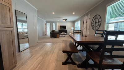 Photo 5 of 18 of home located at 59 Suzanne Blvd. White Lake, MI 48386