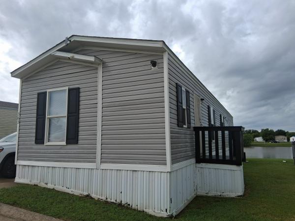 2015 CMH MANUFACTURING INC 35VAL16562TH15 Mobile Home