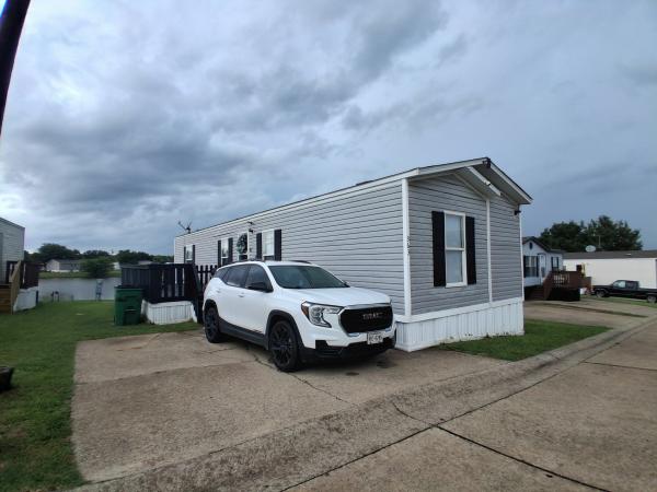 2015 CMH MANUFACTURING INC 35VAL16562TH15 Mobile Home