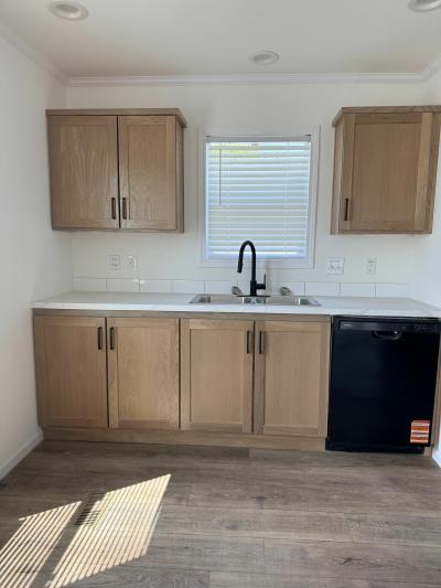 Mobile Home at 10918 Legrande Crt Lot 102 Fair Haven, MI 48023