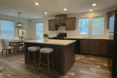 Mobile Home at 9625 Canterbury Crossway Lot 70 Holly, MI 48442