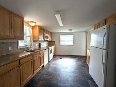 Photo 5 of 18 of home located at 106 Coral Crest Dr Lot 181 Valrico, FL 33594