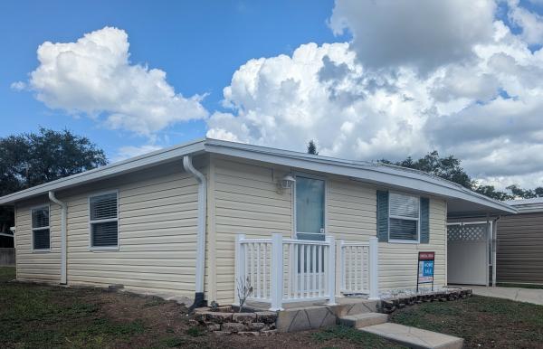 1971 Fleetwood Hillcrest Mobile Home